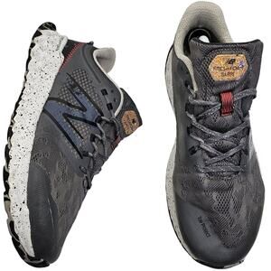 New Balance Fresh Foam Garoe Trail Running Mens 10 4E Grey Black Camo Sneakers